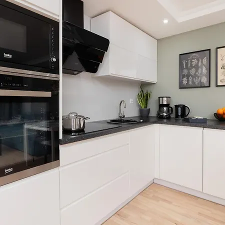 Apartment Cozy With Balcony In Dlugie Ogrody By Renters *